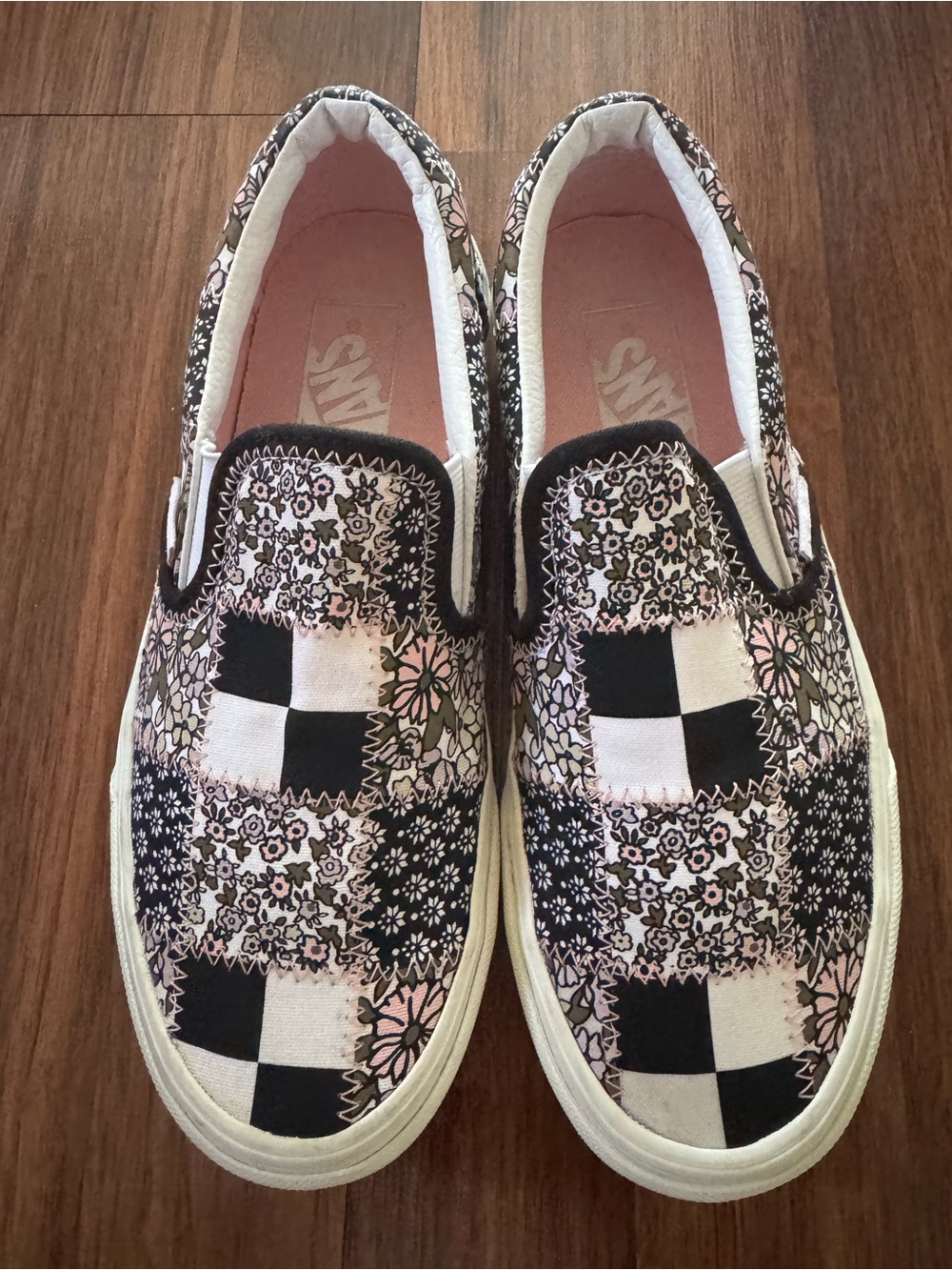 Vans Patchwork Classic Slip-On Shoes - Picture 7 of 11